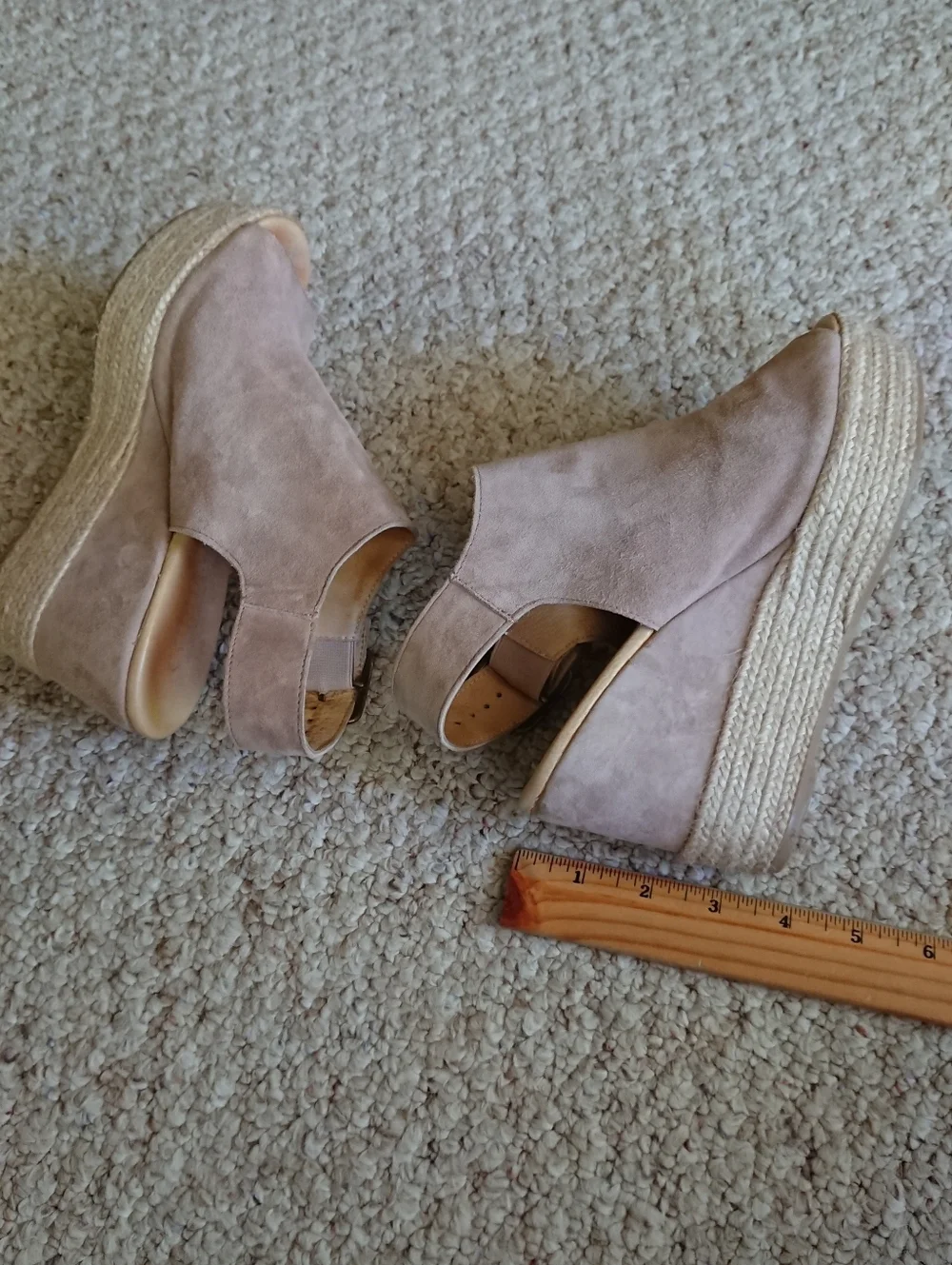 Cordani Taupe Open Toe Espadrille Suede Wedge Sandals size 6
